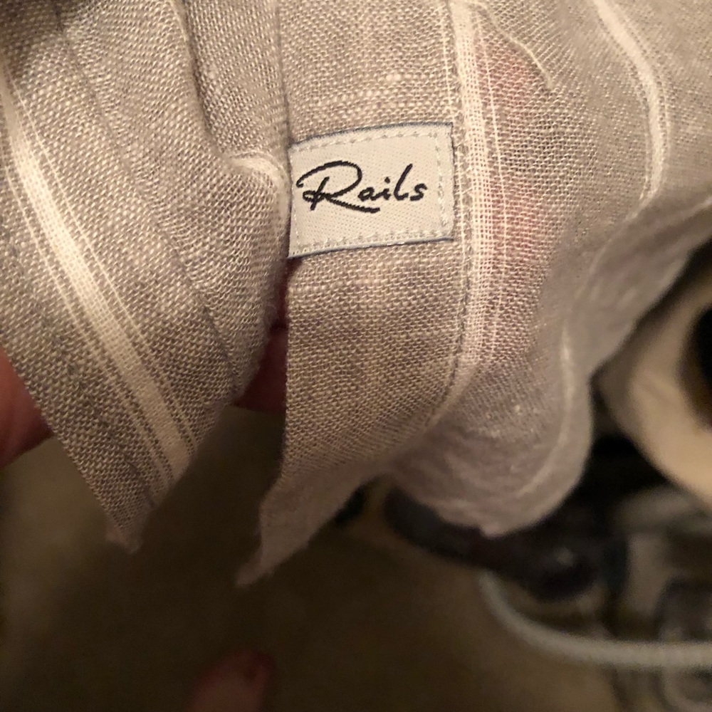Rails button down - Picture 4 of 7